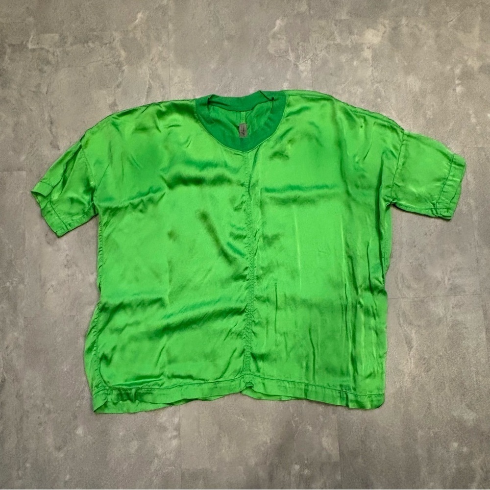 RAQUEL ALLEGRA Green Short Sleeve Rayon Satin Top Size‎ 1
